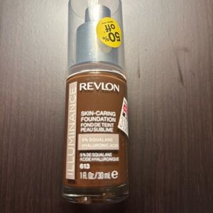 Revlon Luminance Skin Foundation in Deep Brown